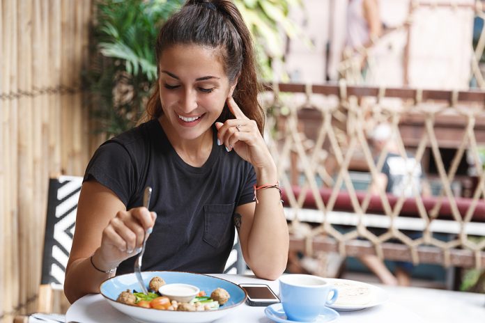 Healthy eating tips for an active lifestyle enthusiast